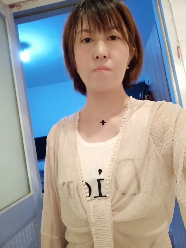 芬儿的第四张照片--广州相亲服务中心