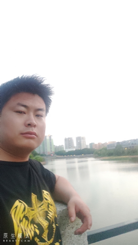 小海的第二张照片--广州相亲服务中心