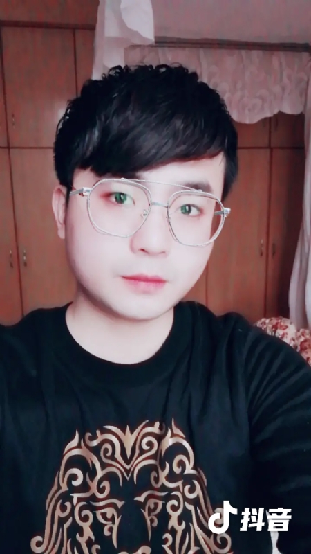 哎呦哥哥的第二张照片--广州相亲服务中心