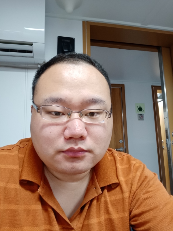 努力爱一次的第一张照片--广州相亲服务中心