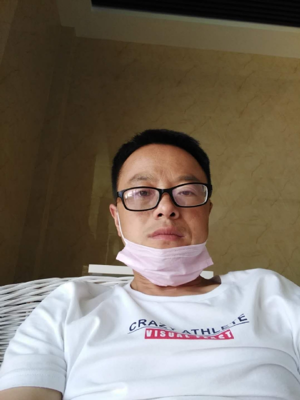 小马奔腾的第一张照片--广州相亲服务中心