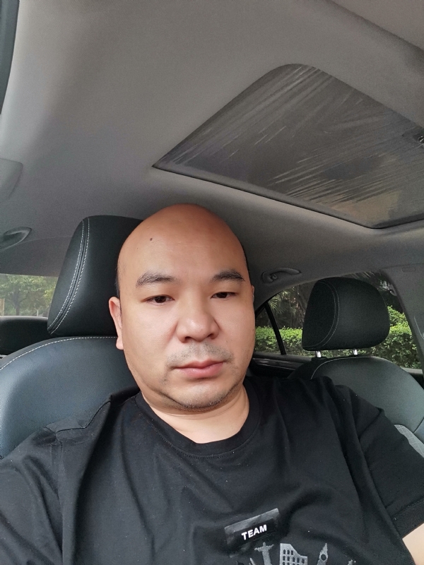爷们已经老了的第一张照片--广州相亲服务中心