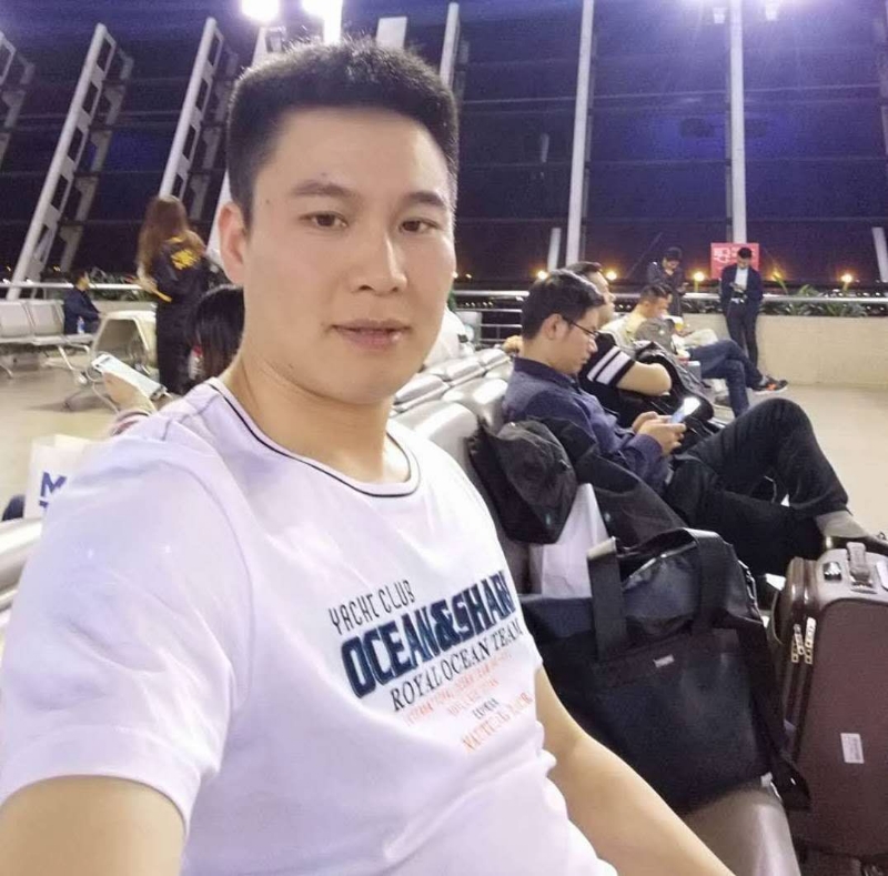阳光灿烂的第一张照片--广州相亲服务中心