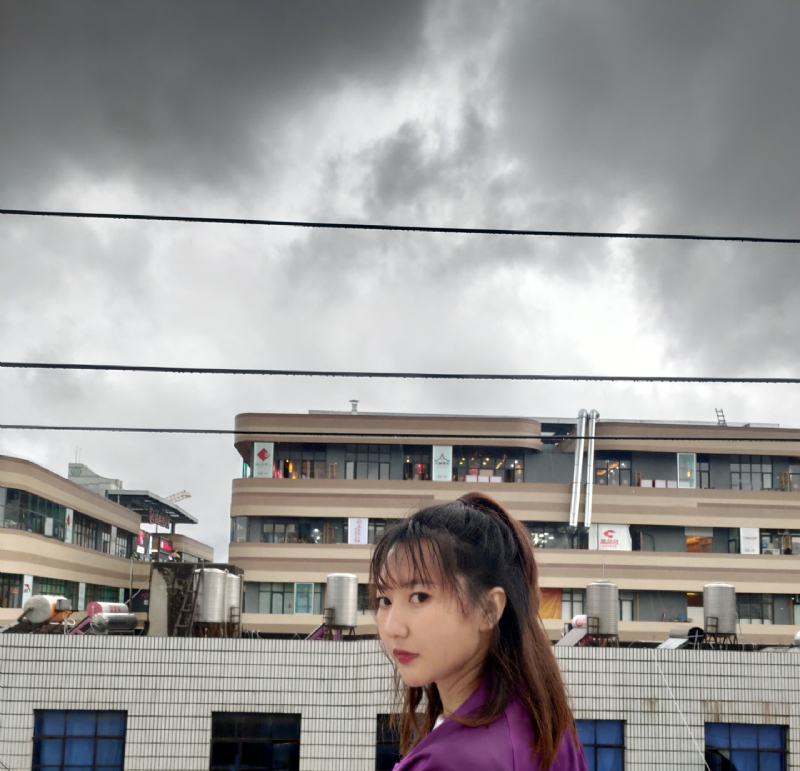 李家小姐的第一张照片--广州相亲服务中心