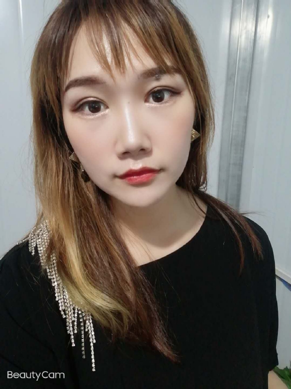 艾薇的第四张照片--广州相亲服务中心