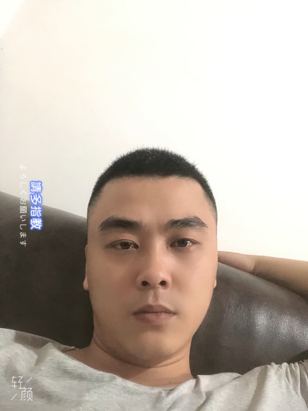 草根的第一张照片--广州相亲服务中心
