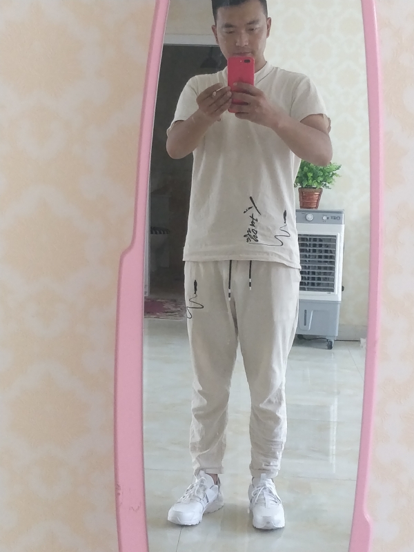 一天一根烟的第二张照片--广州相亲服务中心