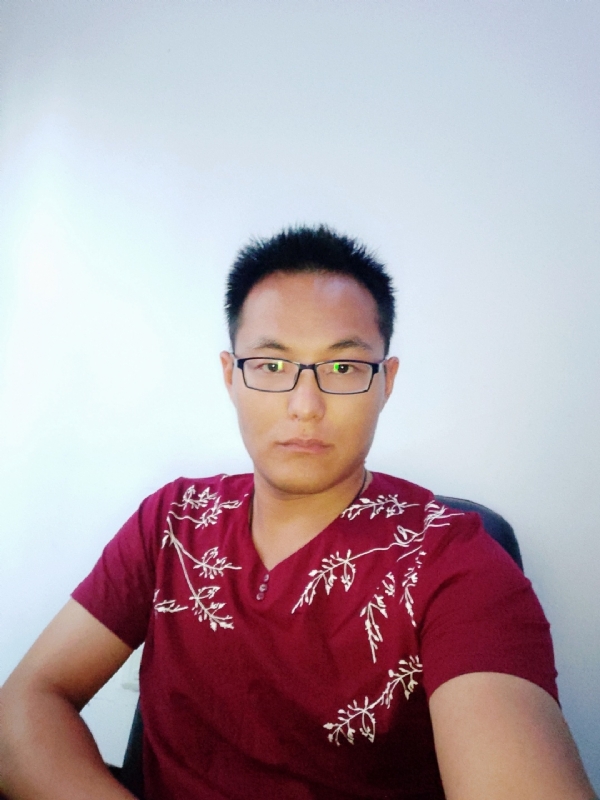 泉海洋的第一张照片--广州相亲服务中心