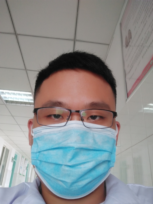 风轻云淡的第一张照片--广州相亲服务中心