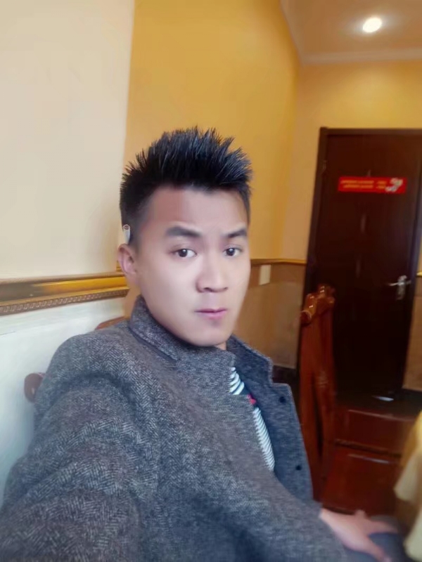 只为等你的第三张照片--广州相亲服务中心