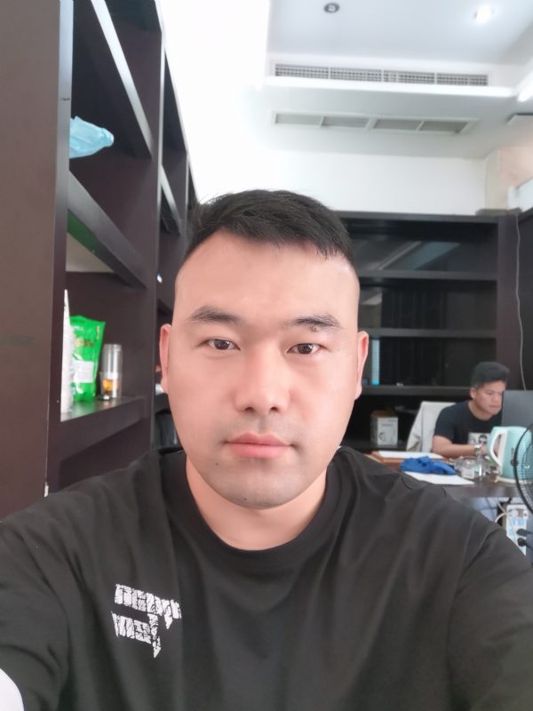 香菇稻草人的第三张照片--广州相亲服务中心