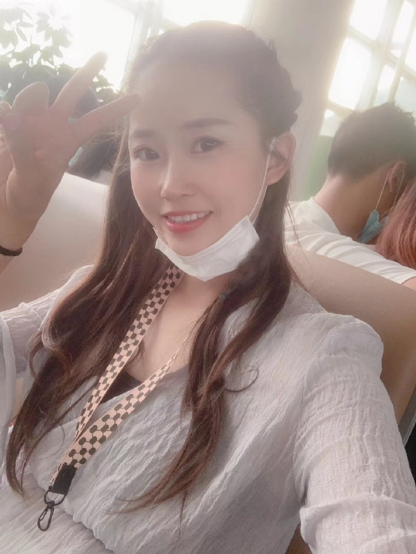 宁乙的第一张照片--广州相亲服务中心