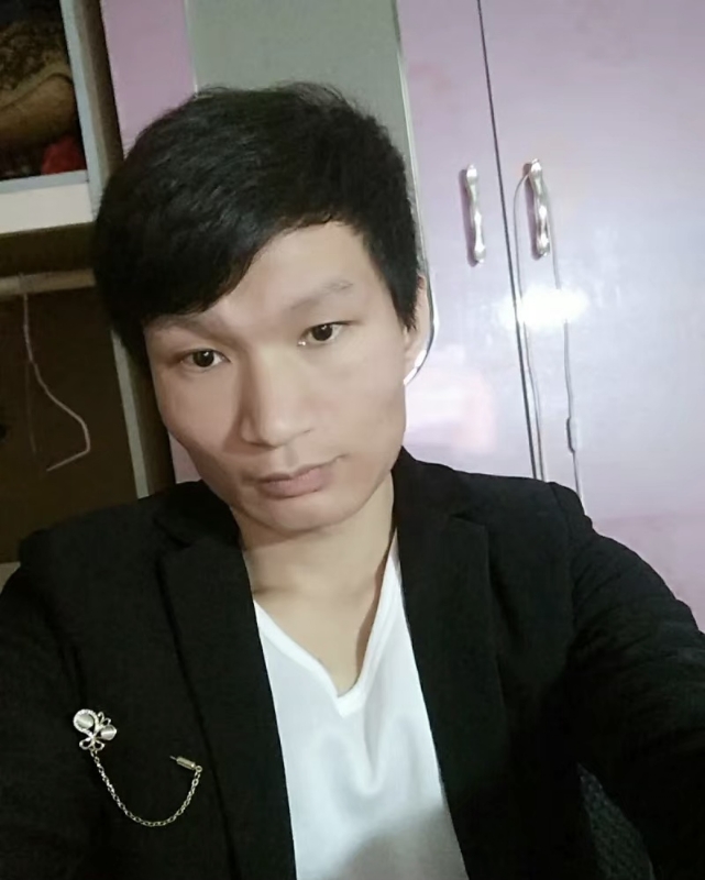 季绍伟的第二张照片--广州相亲服务中心