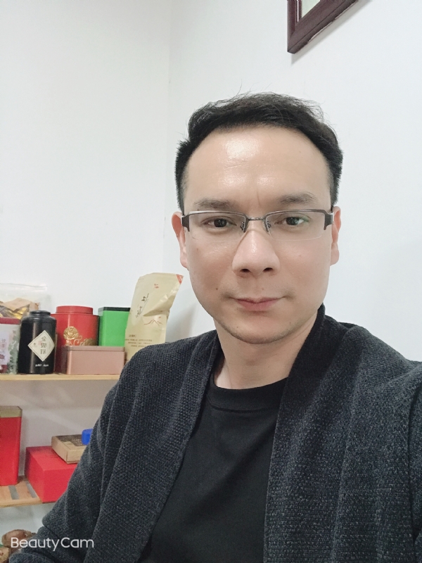 韦的第一张照片--广州相亲服务中心