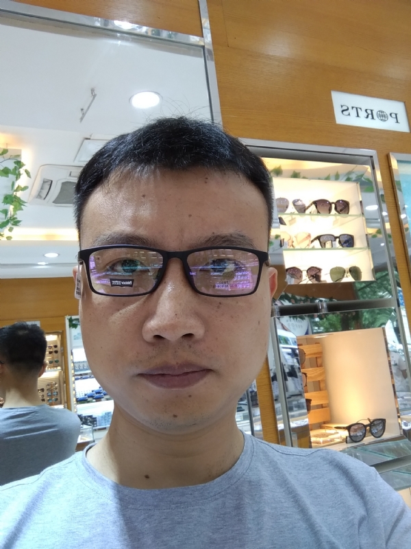 冰羽蓝的第一张照片--广州相亲服务中心