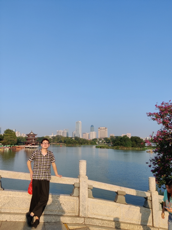 萍水相逢晏的第一张照片--广州相亲服务中心