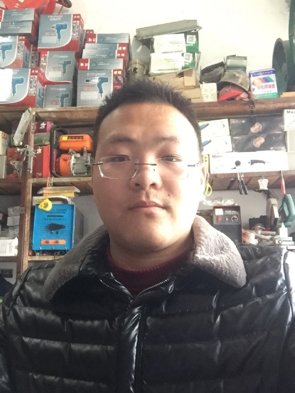 鼎福的第一张照片--广州相亲服务中心