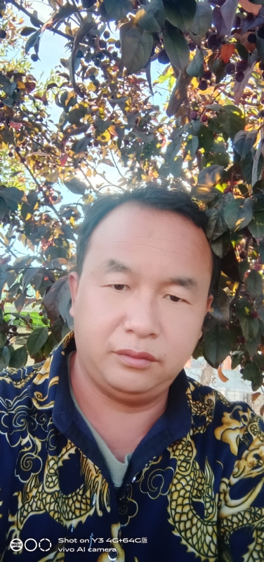 战狼的第一张照片--广州相亲服务中心