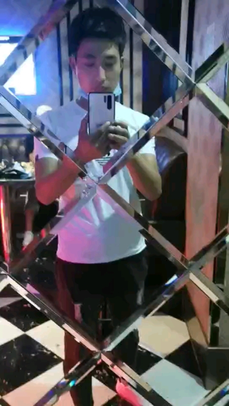 暖心的第一张照片--广州相亲服务中心