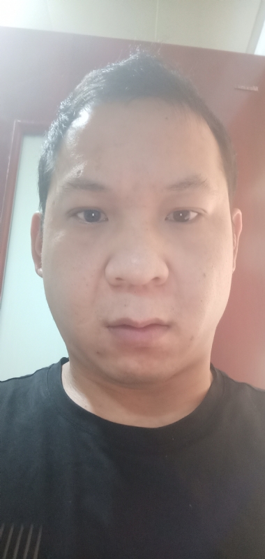 淡定的第一张照片--广州相亲服务中心