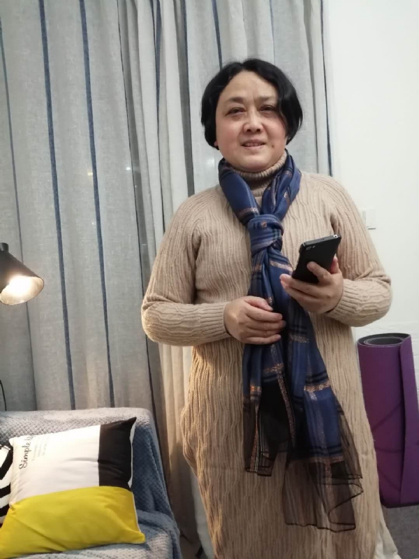 荣荣的第一张照片--广州相亲服务中心
