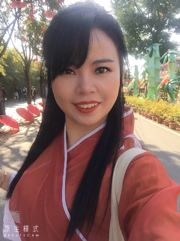 妮妮的第一张照片--广州相亲服务中心