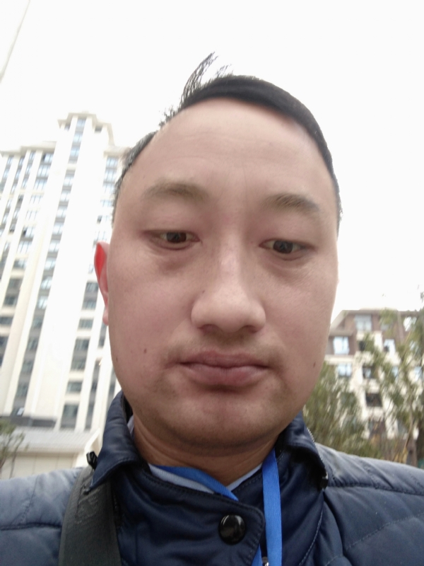 老男人的第一张照片--广州相亲服务中心