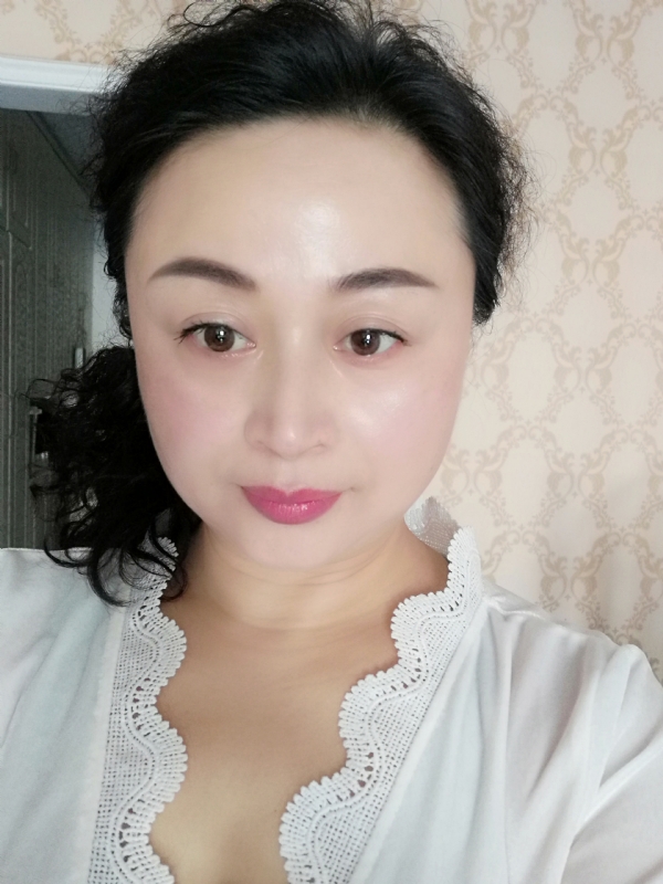 花谢花飞的第一张照片--广州相亲服务中心