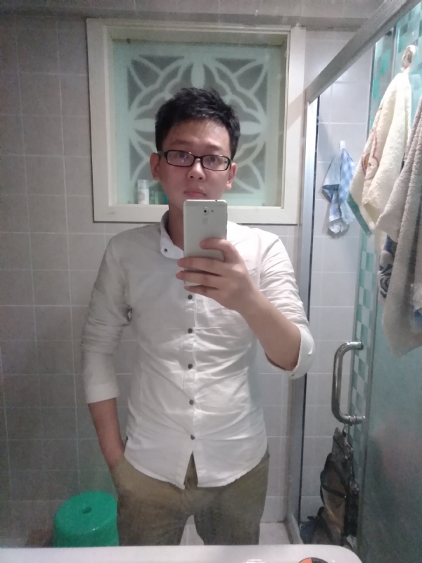 花谢魂伤的第三张照片--广州相亲服务中心