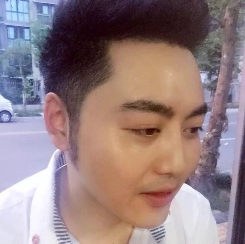 加油吧少年的第一张照片--广州相亲服务中心