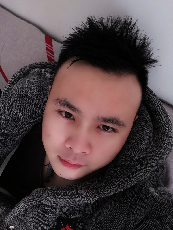 明明的第一张照片--广州相亲服务中心