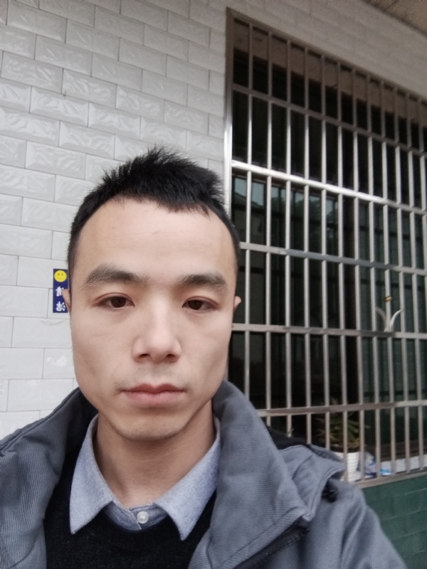 笑得那么开心的第二张照片--广州相亲服务中心