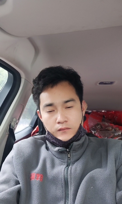 冷锋的第一张照片--广州相亲服务中心