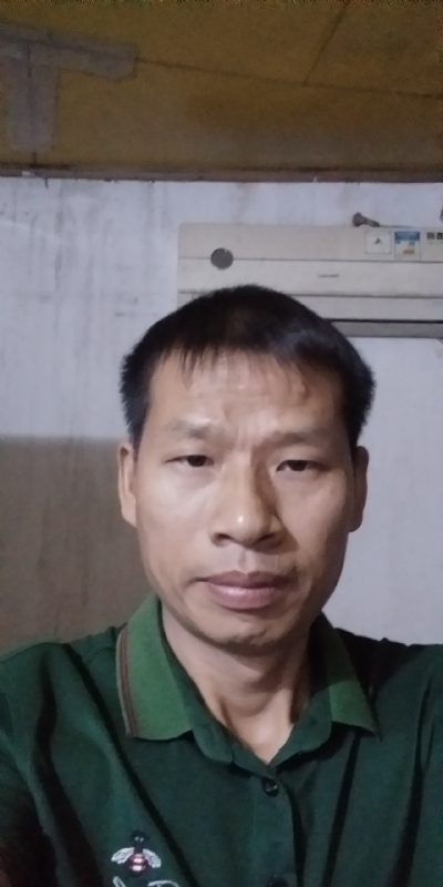 执着跋涉的第三张照片--广州相亲服务中心