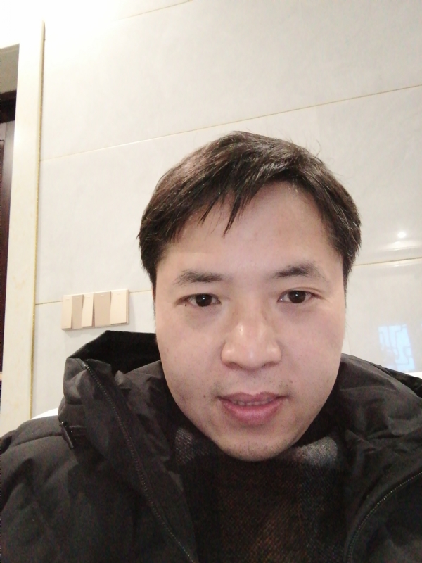 小小的第一张照片--广州相亲服务中心