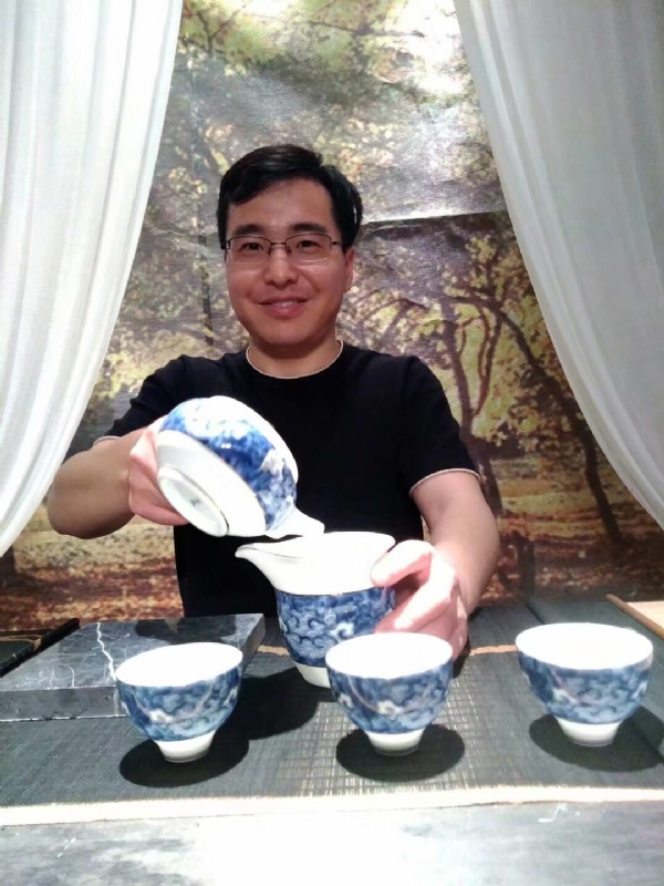 飞云之上的第一张照片--广州相亲服务中心