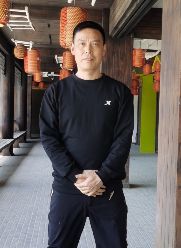 阳光总在风雨后的第一张照片--广州相亲服务中心