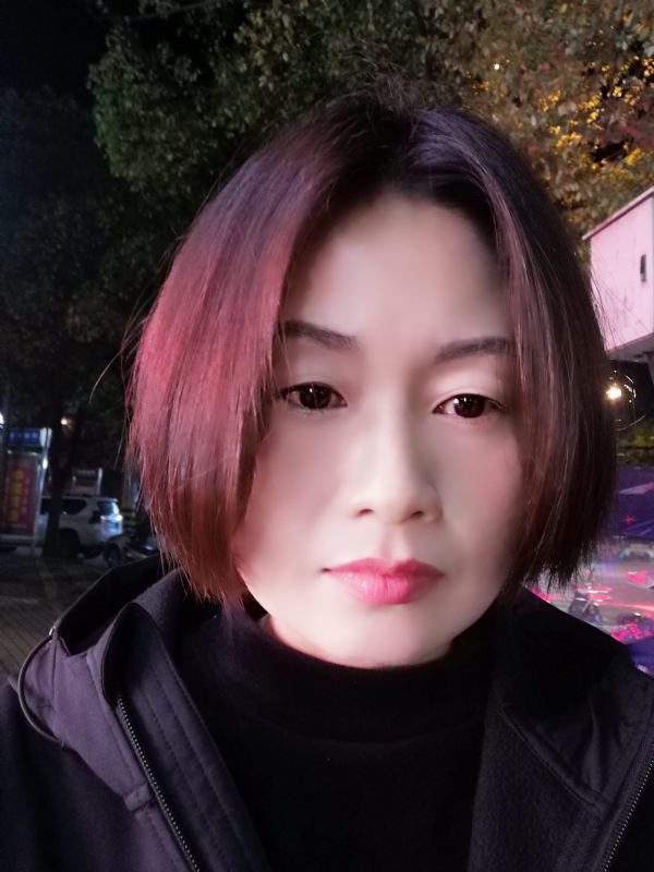风中百合的第一张照片--广州相亲服务中心