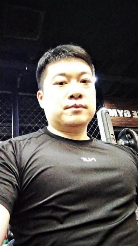 好想遇见你的第二张照片--广州相亲服务中心