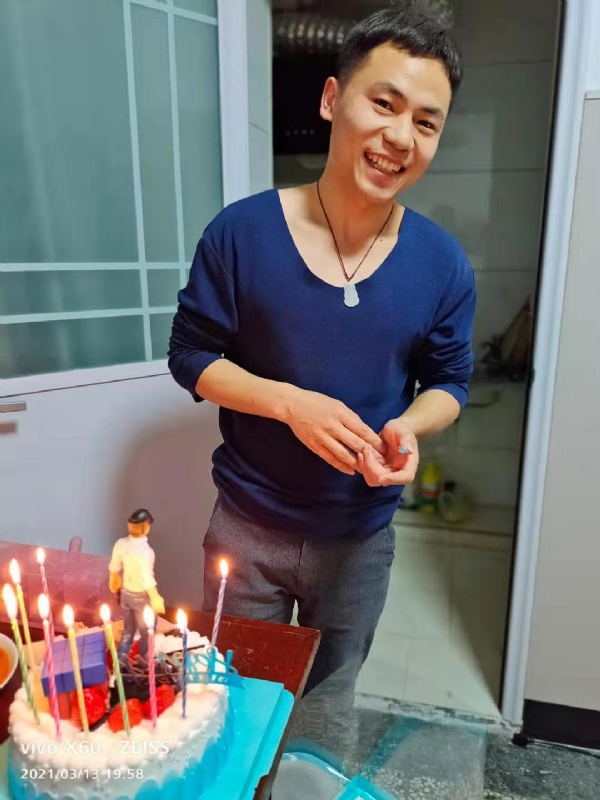 找结婚对象的第一张照片--广州相亲服务中心