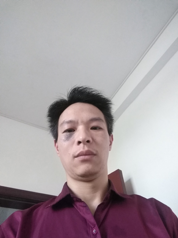 风中落叶的第三张照片--广州相亲服务中心