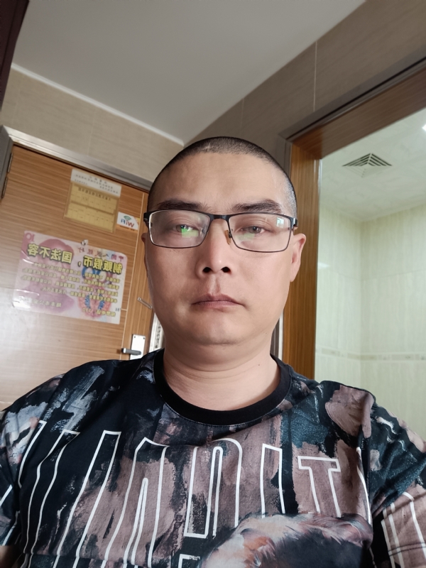 心梦无痕的第一张照片--广州相亲服务中心