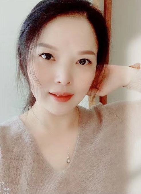 百荷的第一张照片--广州相亲服务中心