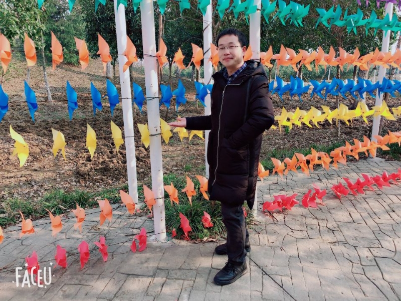 童话里的海的第一张照片--广州相亲服务中心