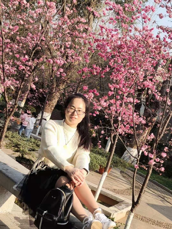 Nancy的第一张照片--广州相亲服务中心