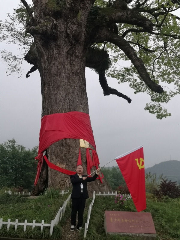 辉辉的第一张照片--广州相亲服务中心