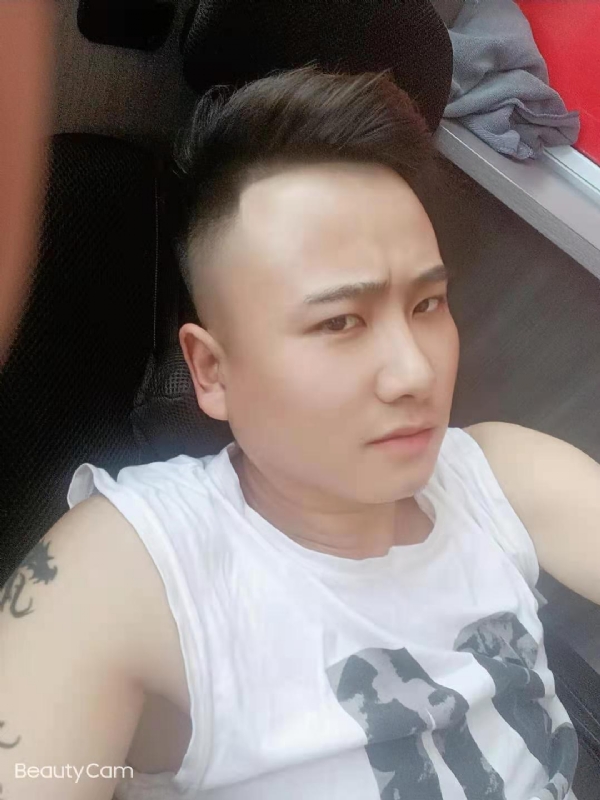 上善若水的第二张照片--广州相亲服务中心