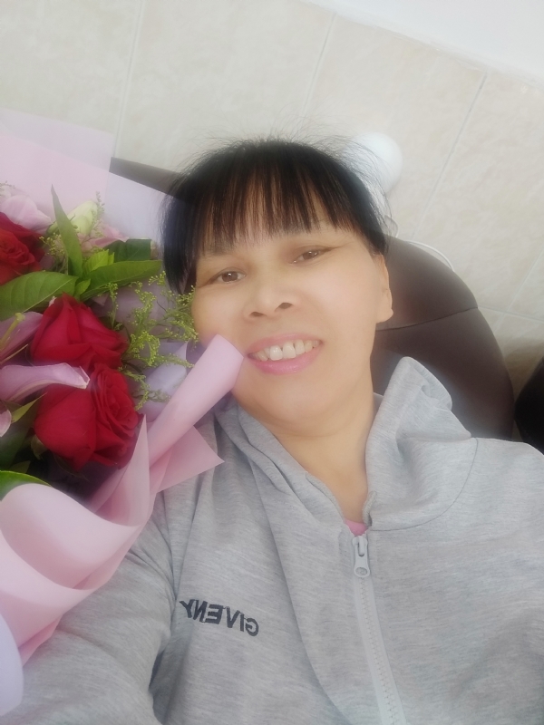 言言的第一张照片--广州相亲服务中心