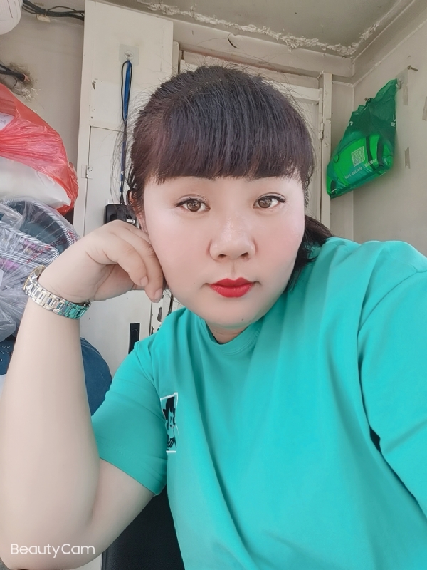 小不点的第一张照片--广州相亲服务中心