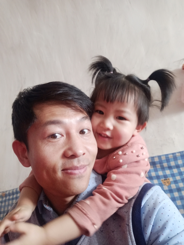 东京塔的第一张照片--广州相亲服务中心